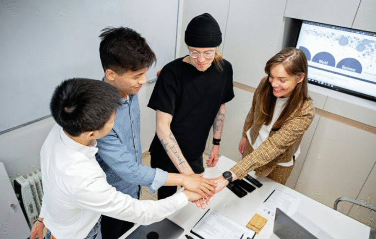 Hire Best Digital Marketing Consultant UAE to Accelerate Online Sales