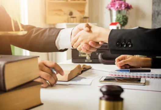 7 Important Things to Know About What Attorneys Do for Their Clients
